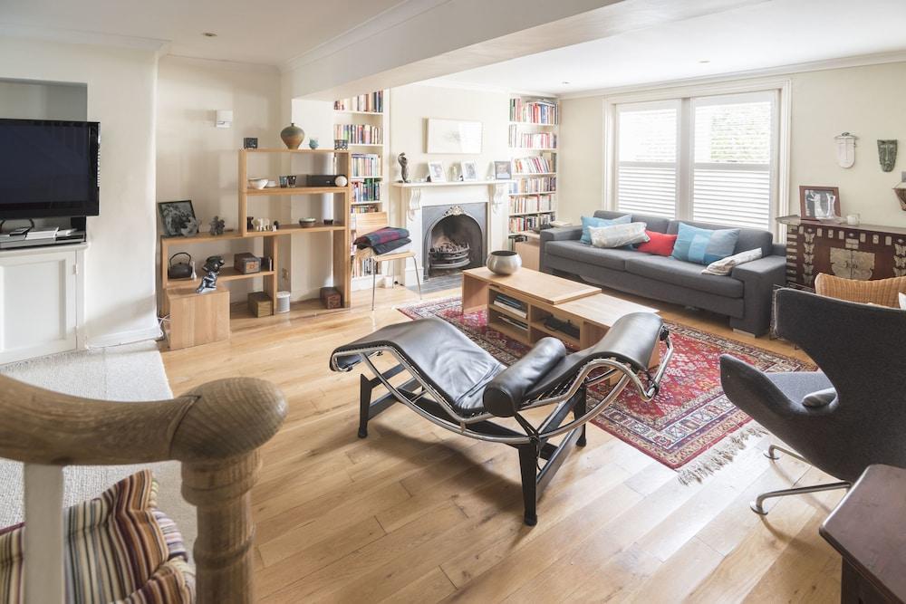 Stylish Family Home In Battersea Vr 런던 외부 사진